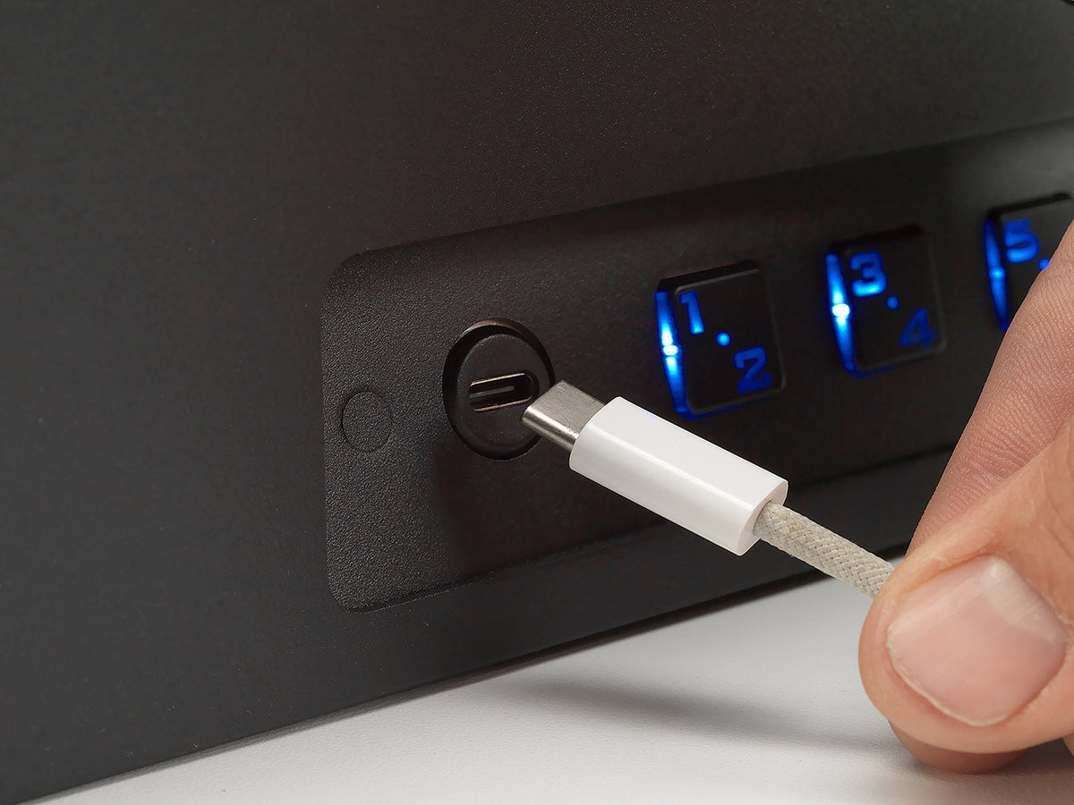 BoostedSafe Elite: Fingerprint, Key & Digital Combo