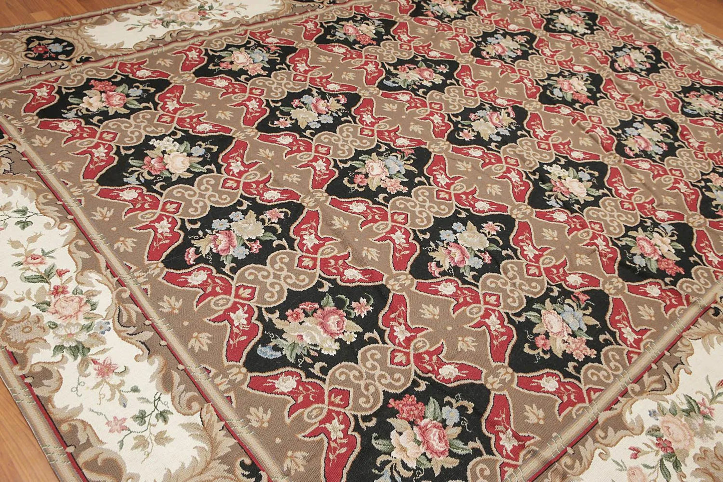 Hand woven Wool French Flatweave Rug